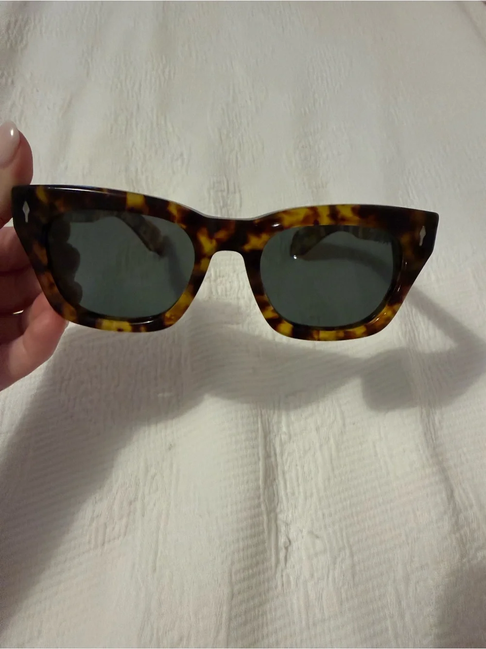 Tortoiseshell Cat Eye Sunglasses - Brown